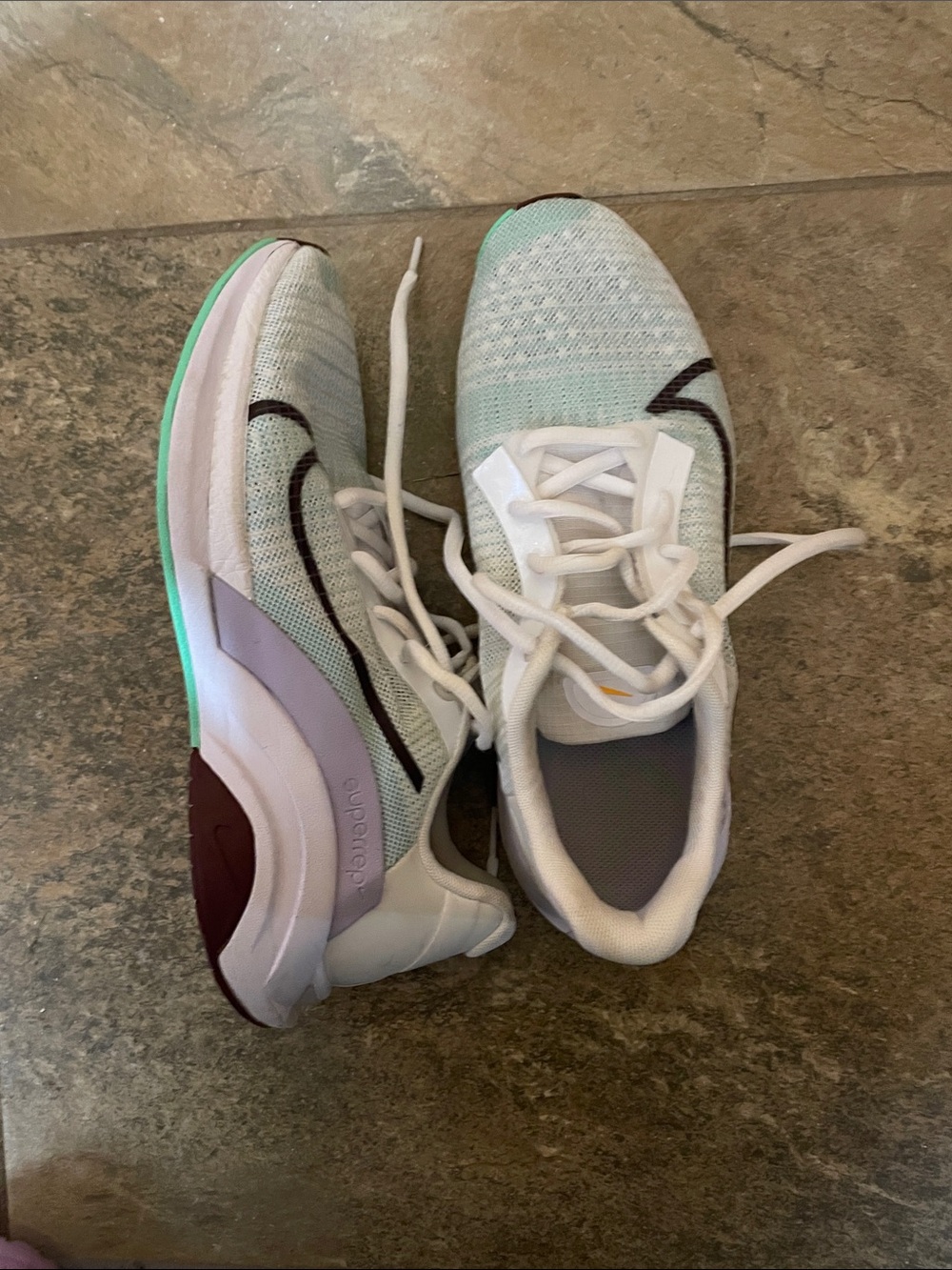 Nike superrep zoomx Women's Mint, White & Maroon Knit Running Shoes
